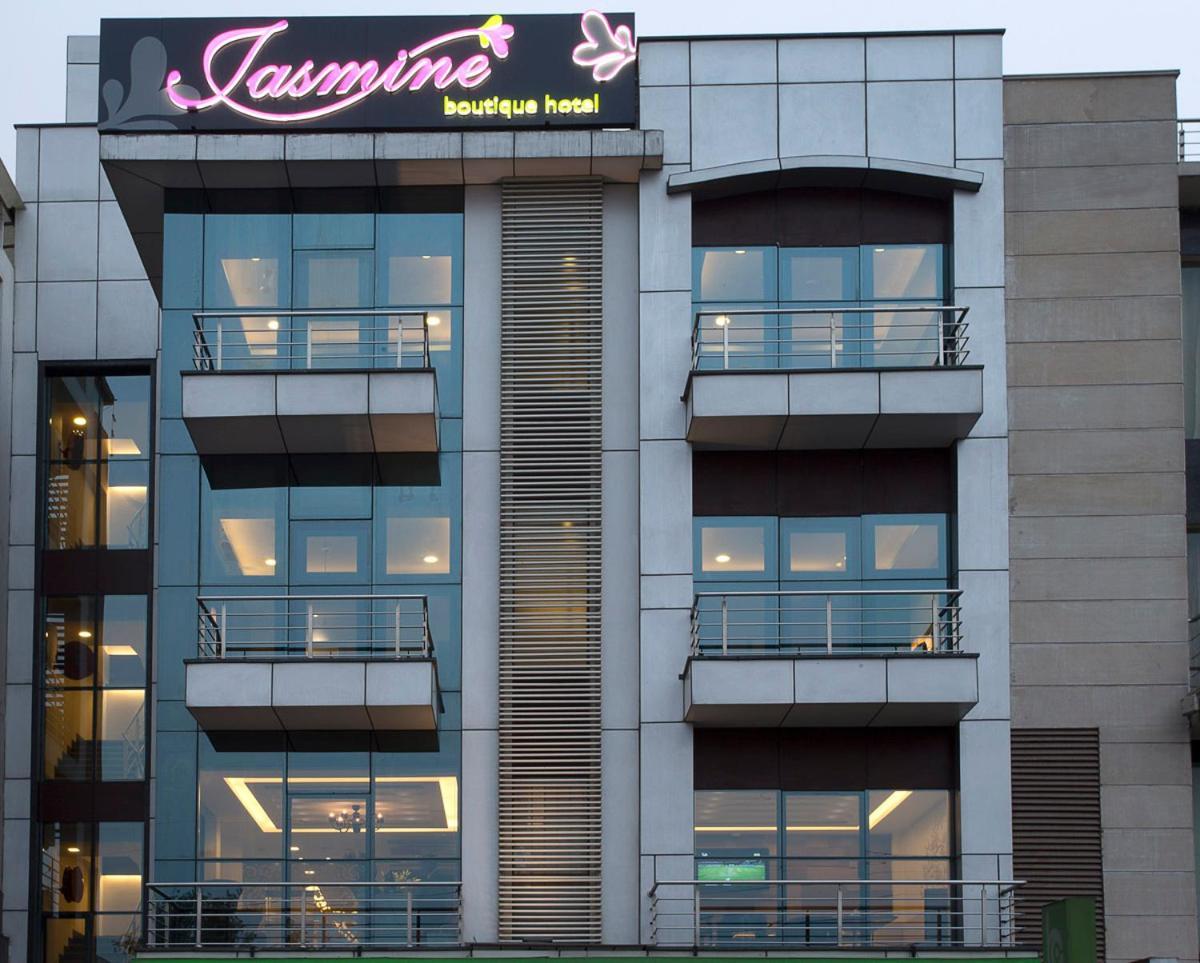 Jasmine Boutique Hotel Jasola Nova Deli Exterior foto